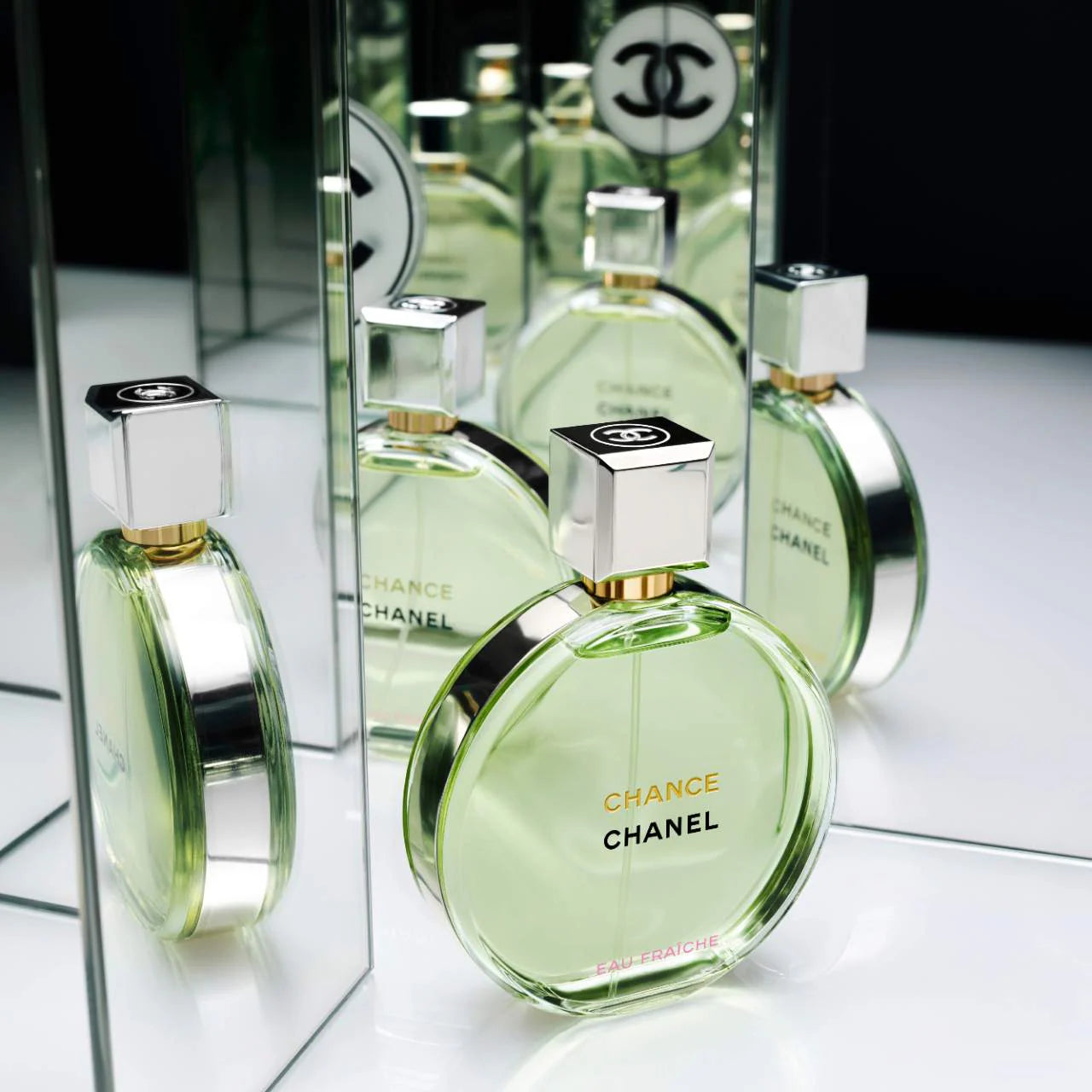 CHANEL CHANCE EAU FRAÎCHE Eau de Parfum Spray — Citrus, Jasmine & Teak Wood Scent