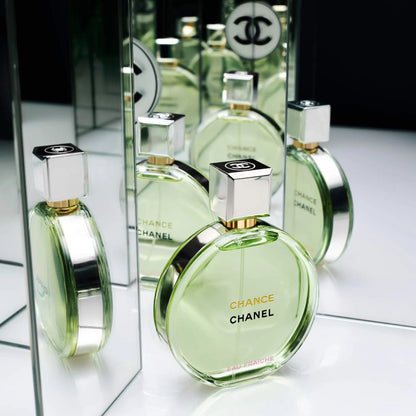 CHANEL CHANCE EAU FRAÎCHE Eau de Parfum Spray — Citrus, Jasmine & Teak Wood Scent