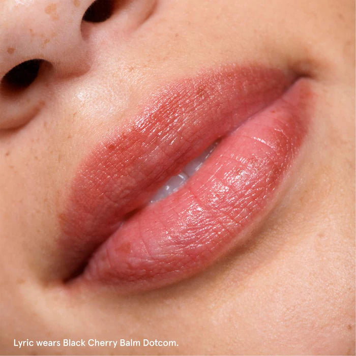 Glossier  Balm Dotcom Lip Balm and Skin Salve